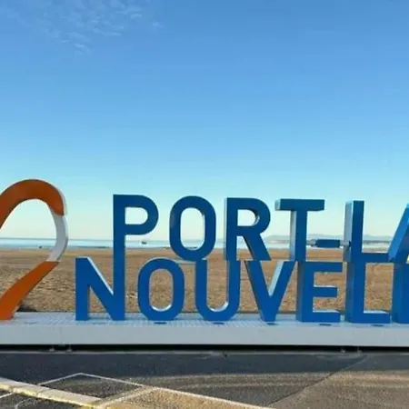 4 Personnes - Proche - La Nouvelle Pn000-069 *